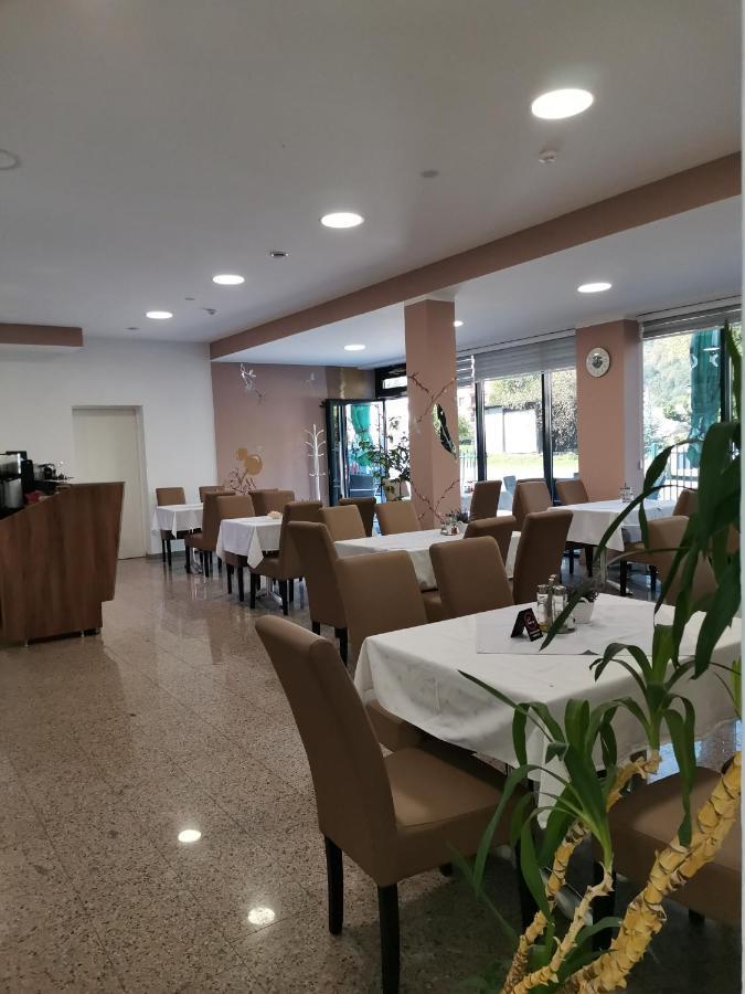 לינה וארוחת בוקר Gorazde Malena מראה חיצוני תמונה